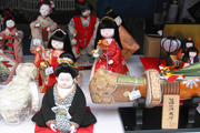 Doll Market